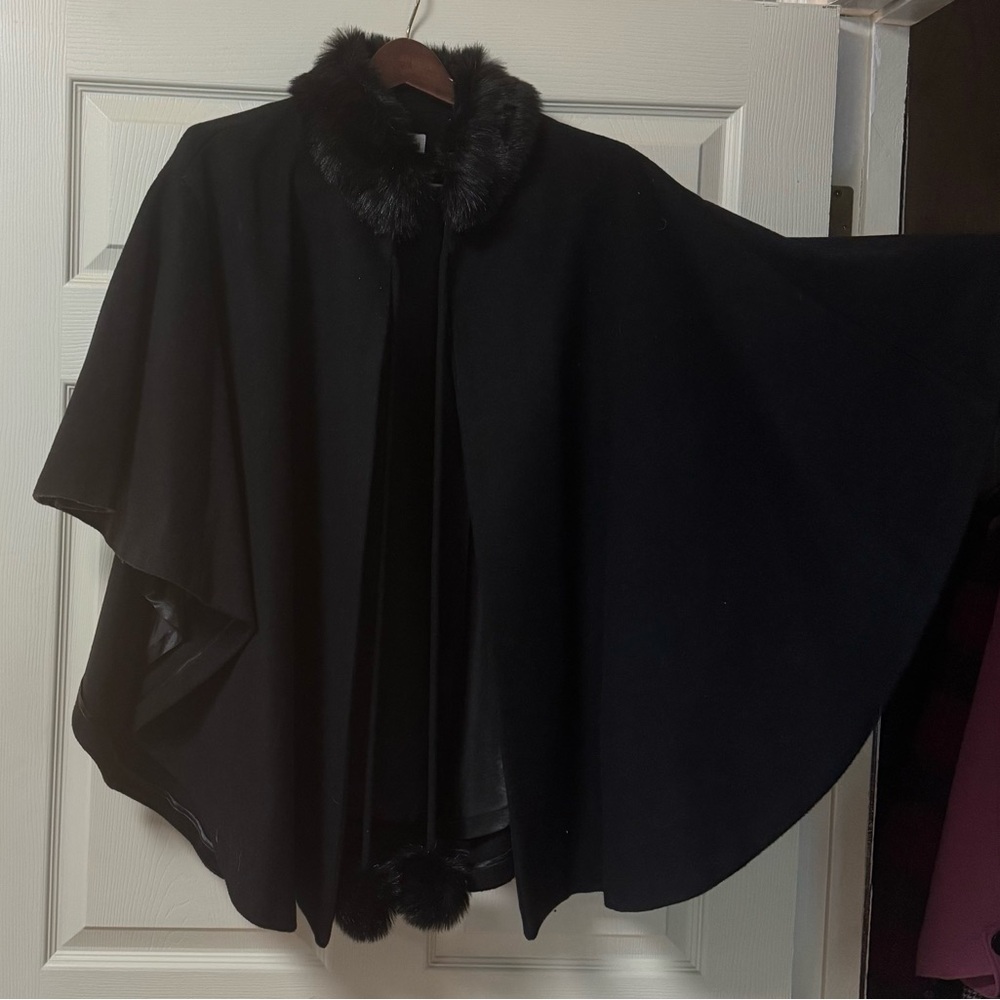 Jonathan Micheal Black Faux Fur-Trimmed Coat - One Size